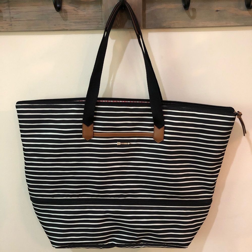 Stella & Dot Daytripper Bag